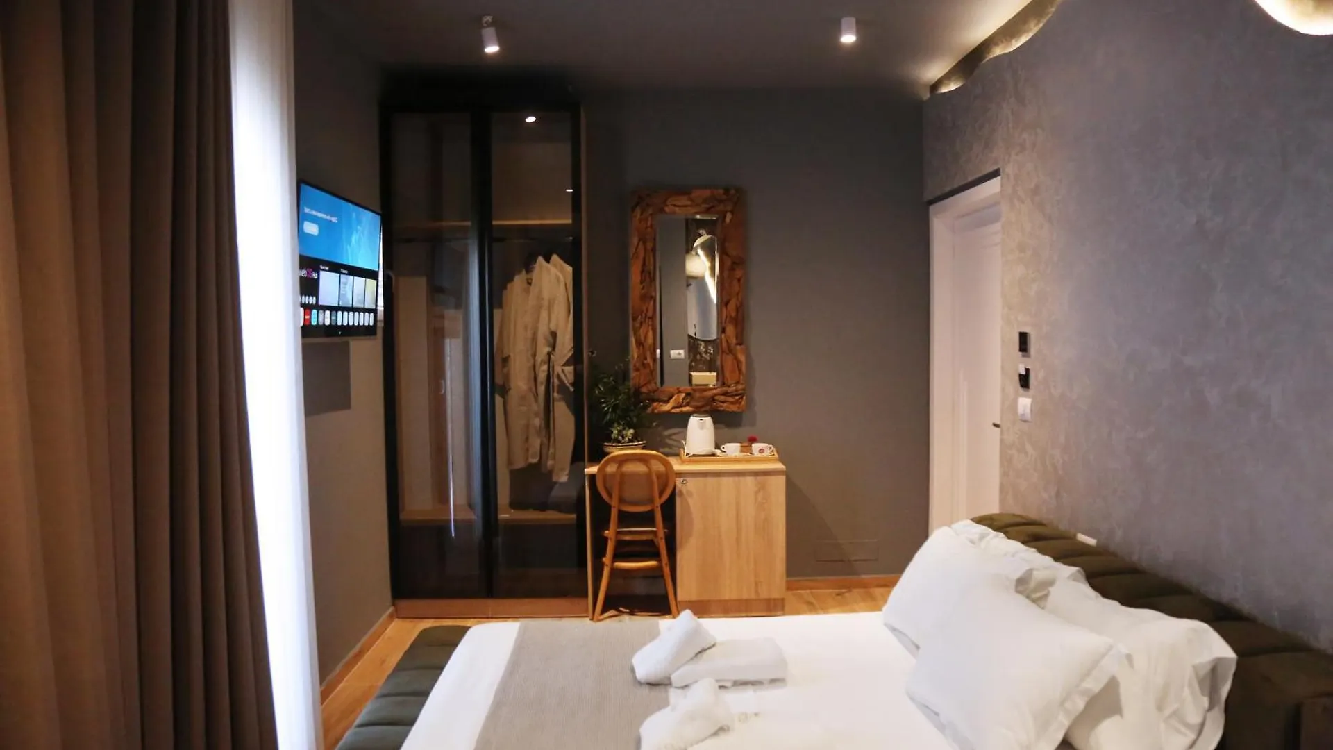 ****  Hotel Foga Hebrus Ksamil Albánie